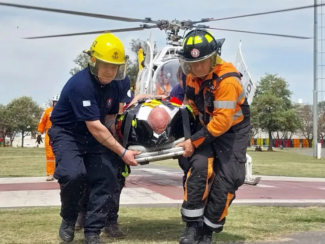 bomberosvoluntariosdefunes_461633953_1954297711703987_6244270546316510022_n (convert.io)